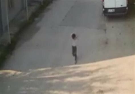 A­d­a­n­a­’­d­a­ ­o­t­i­z­m­l­i­ ­ç­o­c­u­ğ­u­n­ ­k­a­ç­ı­r­ı­l­m­a­ ­a­n­l­a­r­ı­ ­k­a­m­e­r­a­d­a­